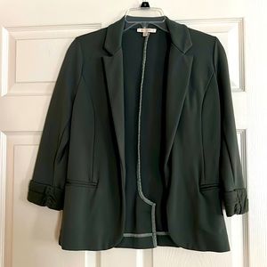 Cute moss green blazer!
